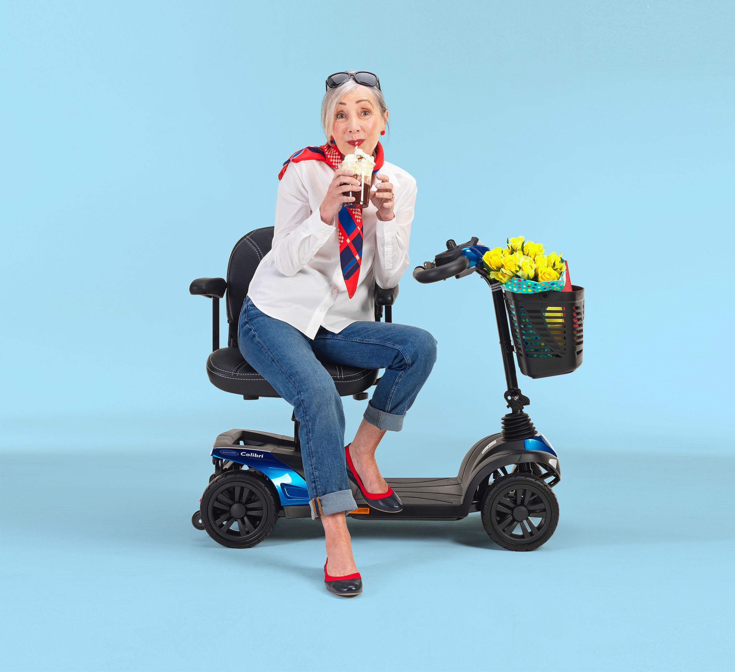 Invacare Colibri Mobility Scooter + FREE Bag worth $150 - Image 2